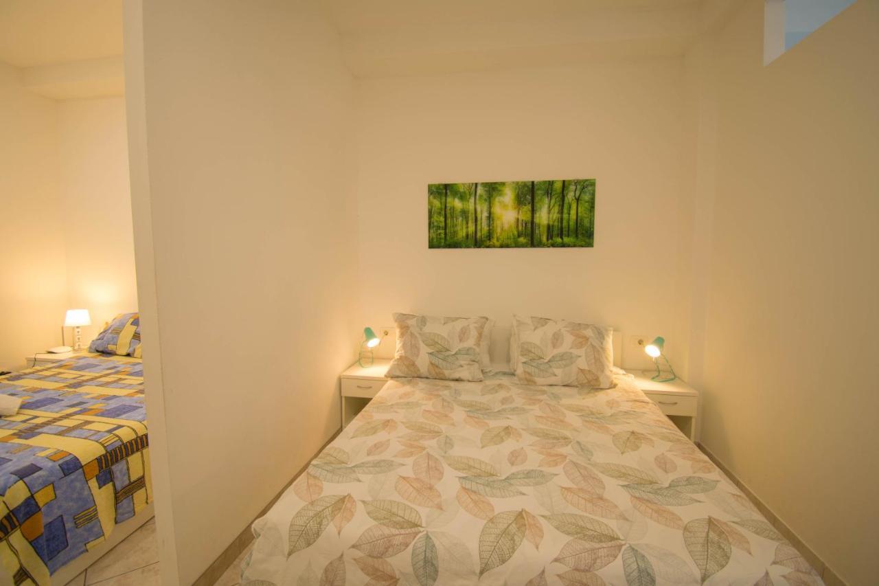 Family Apartment Manuela - Baška Voda Esterno foto